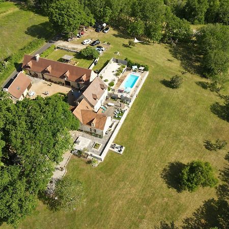 Villa Domaine De Nineyrolle Azerat Exterior foto