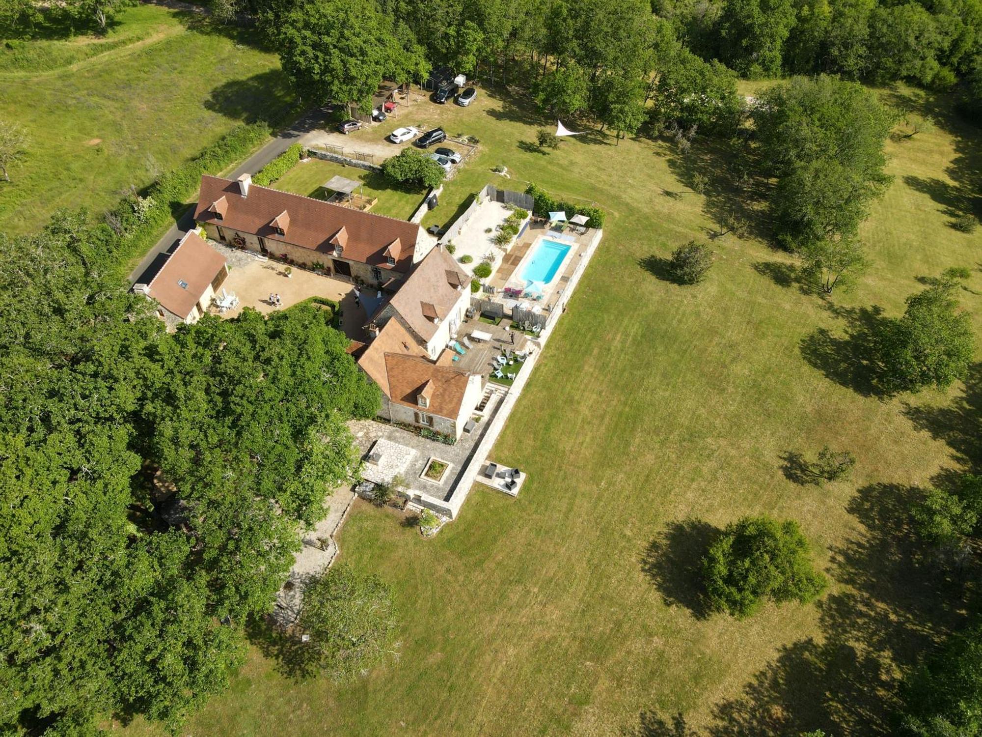 Villa Domaine De Nineyrolle Azerat Exterior foto